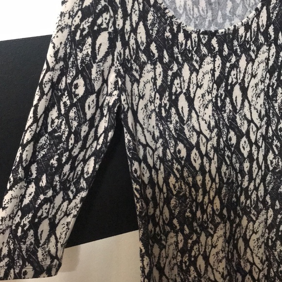 Dress - Picture 4 of 5